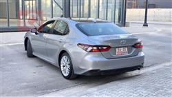 تۆیۆتا کامری